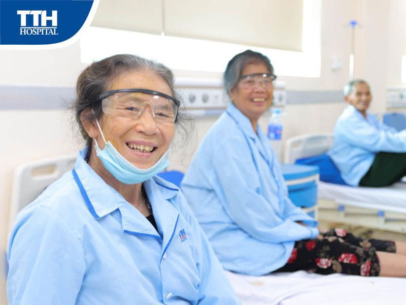 Mổ mắt Phaco tại Bệnh viện Đa khoa TTH Quảng Bình