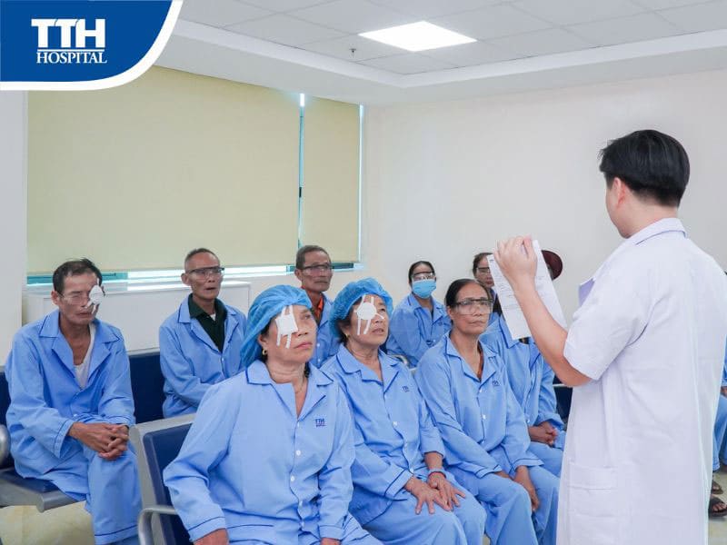 Quy trình chăm sóc phục hồi sau mổ Phaco