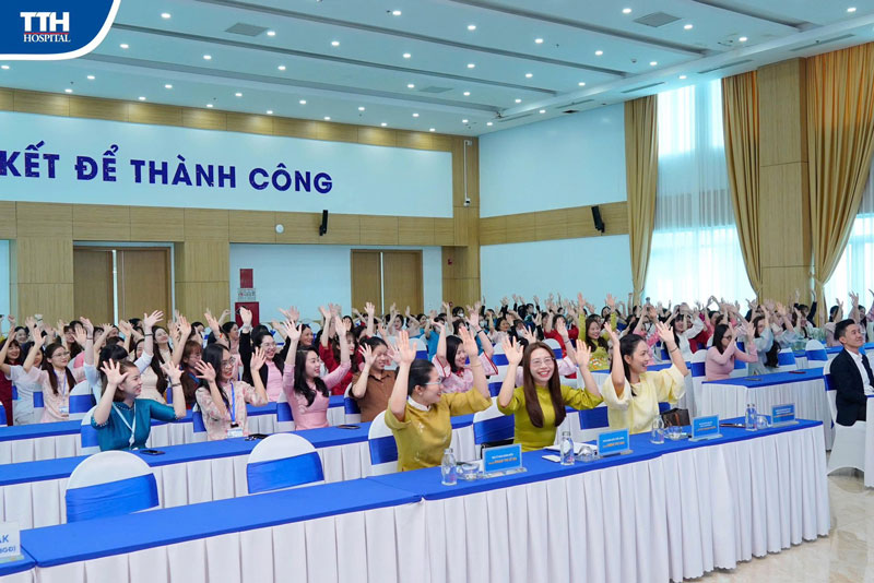 Bệnh viện Đa khoa TTH Quảng Bình luôn chú trọng xây dựng môi trường làm việc chuyên nghiệp