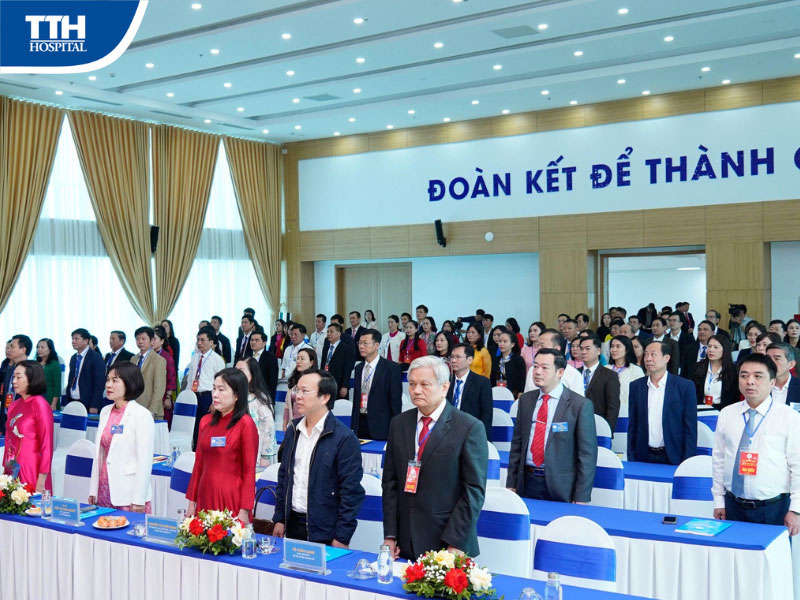 Đóng góp học thuật thiết thực từ y tế ngoài công lập