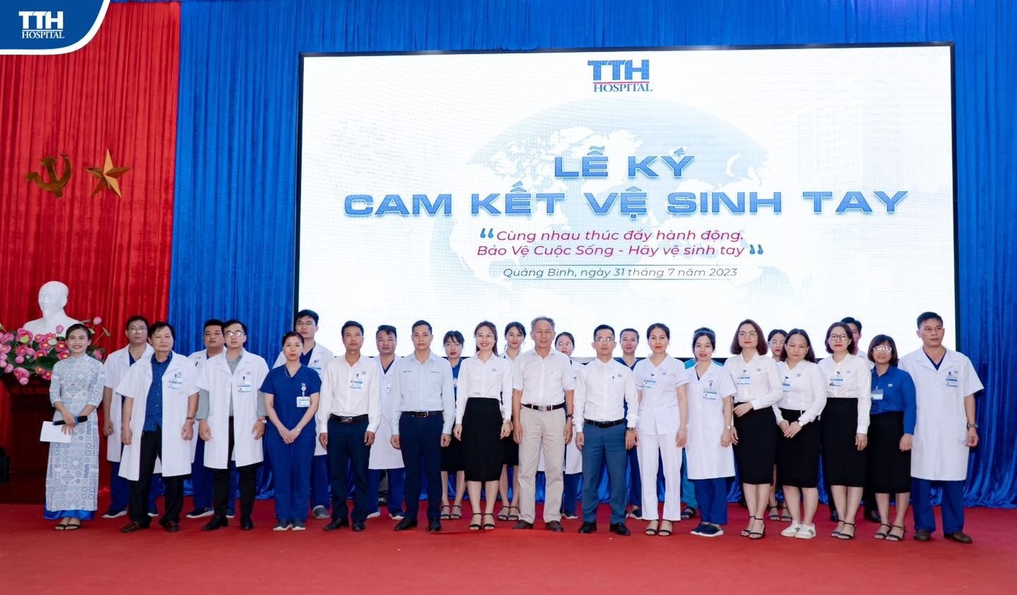 Lễ ký kết vệ sinh tay tth quảng bình