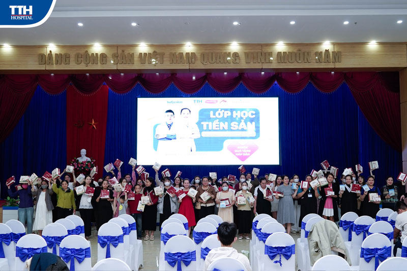 Lớp học tiền sản tháng 4