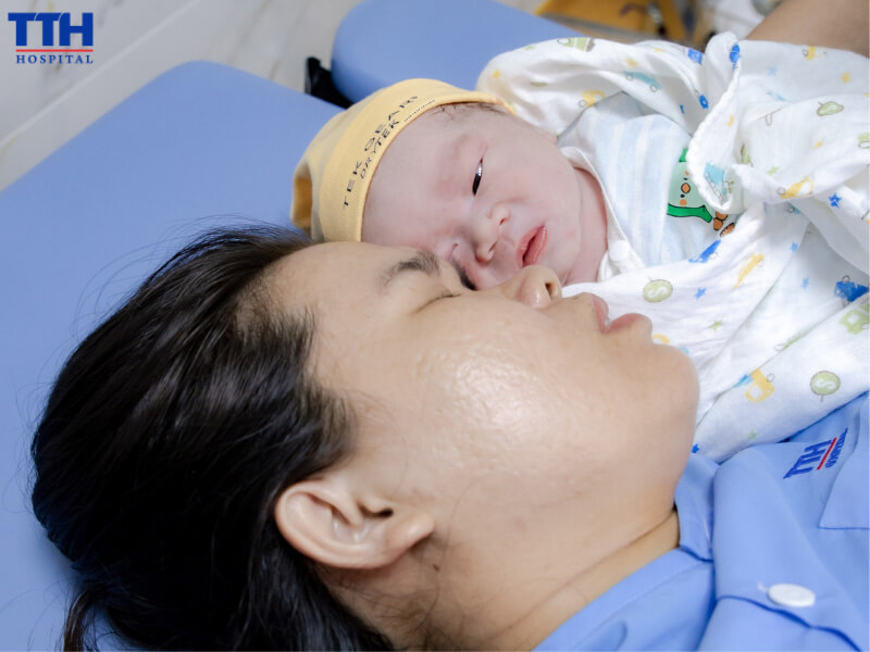 PHÁT HUY TỐI ĐA “QUYỀN LỢI VÀNG” CỦA THẺ BHYT
