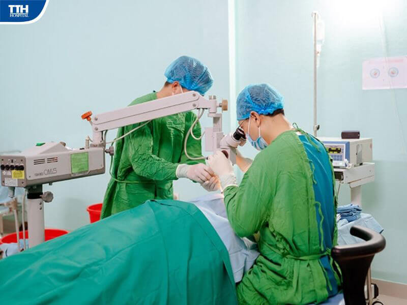 Vì sao nên chọn tiêm nội nhãn tại Bệnh viện Đa khoa TTH Quảng Bình?